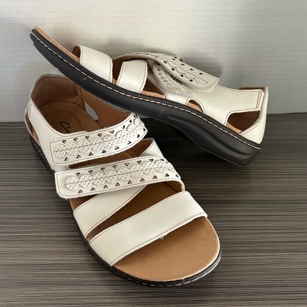 Clarks Laurieann Holly Sandals 8.5 Women Cream Leather Comfort EVA Sole